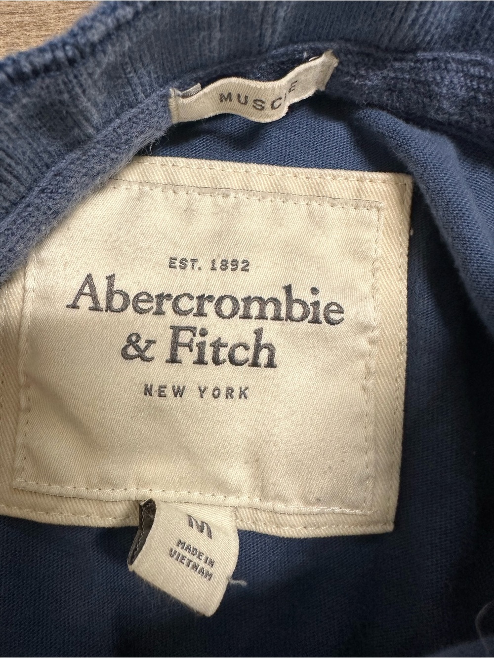 Y2K Abercrombie & Fitch Navy Henley Shirt - Picture 6 of 8